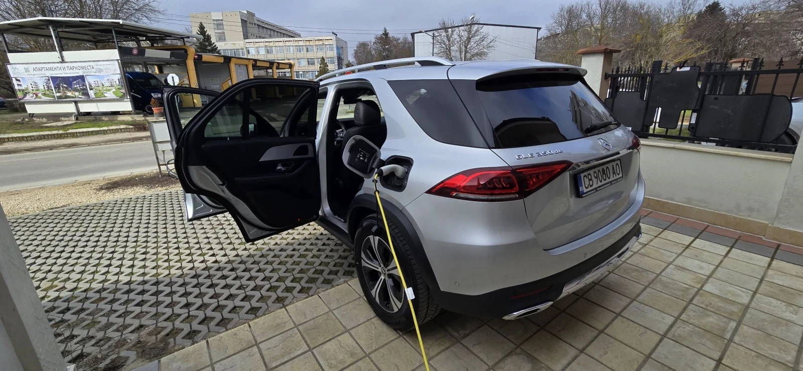 Mercedes-Benz GLE GLE de 350 плугинг хибрид, снимка 2 - Автомобили и джипове - 54111449