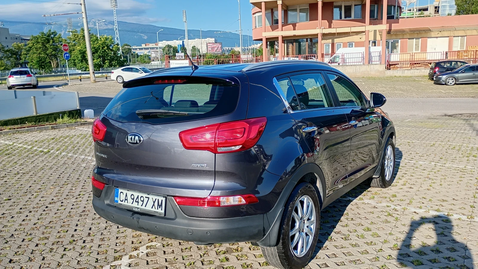 Kia Sportage 1700, снимка 4 - Автомобили и джипове - 55145278