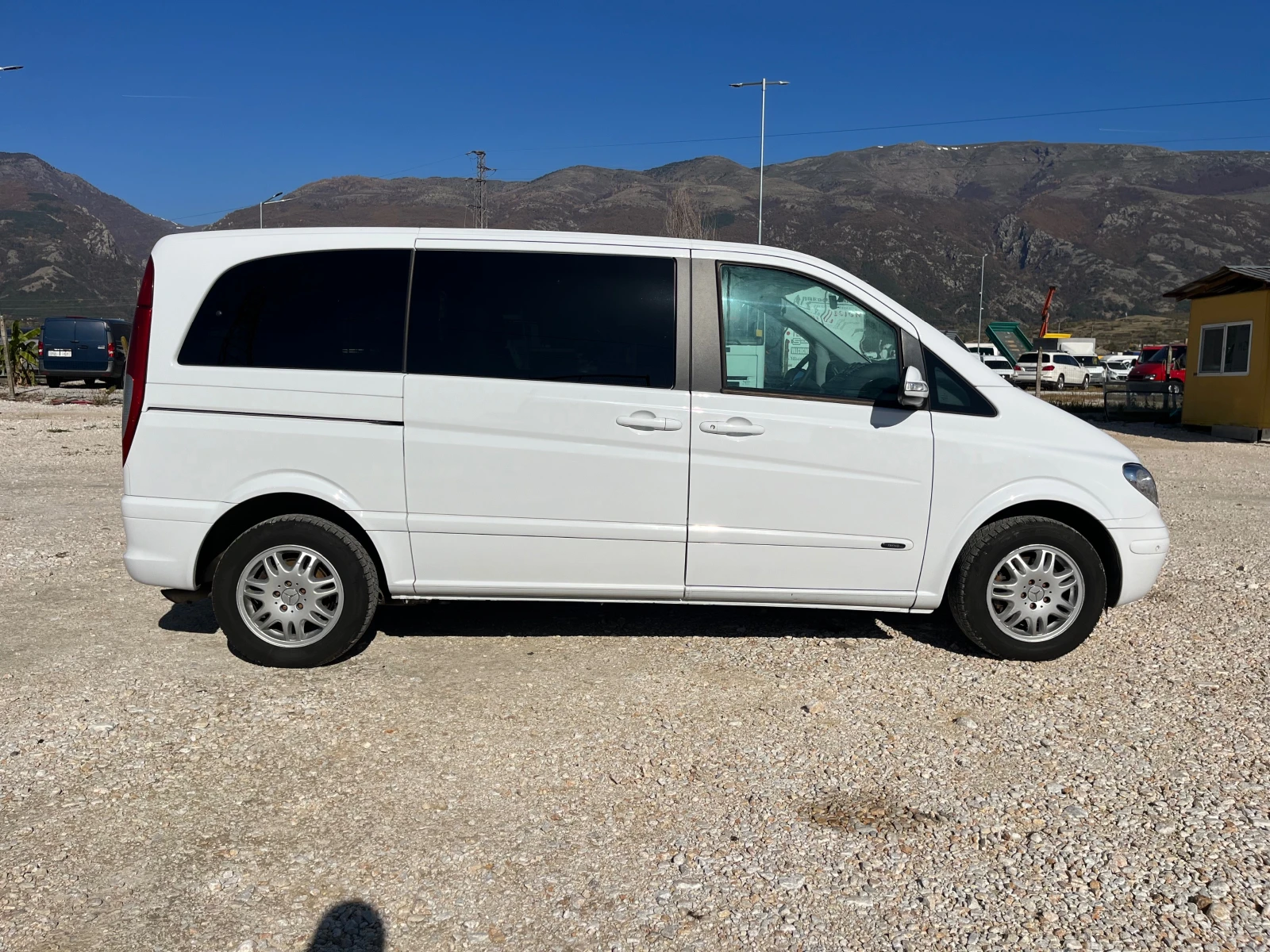 Mercedes-Benz Vito VIANO 2.2 CDI 8-места - изображение 8