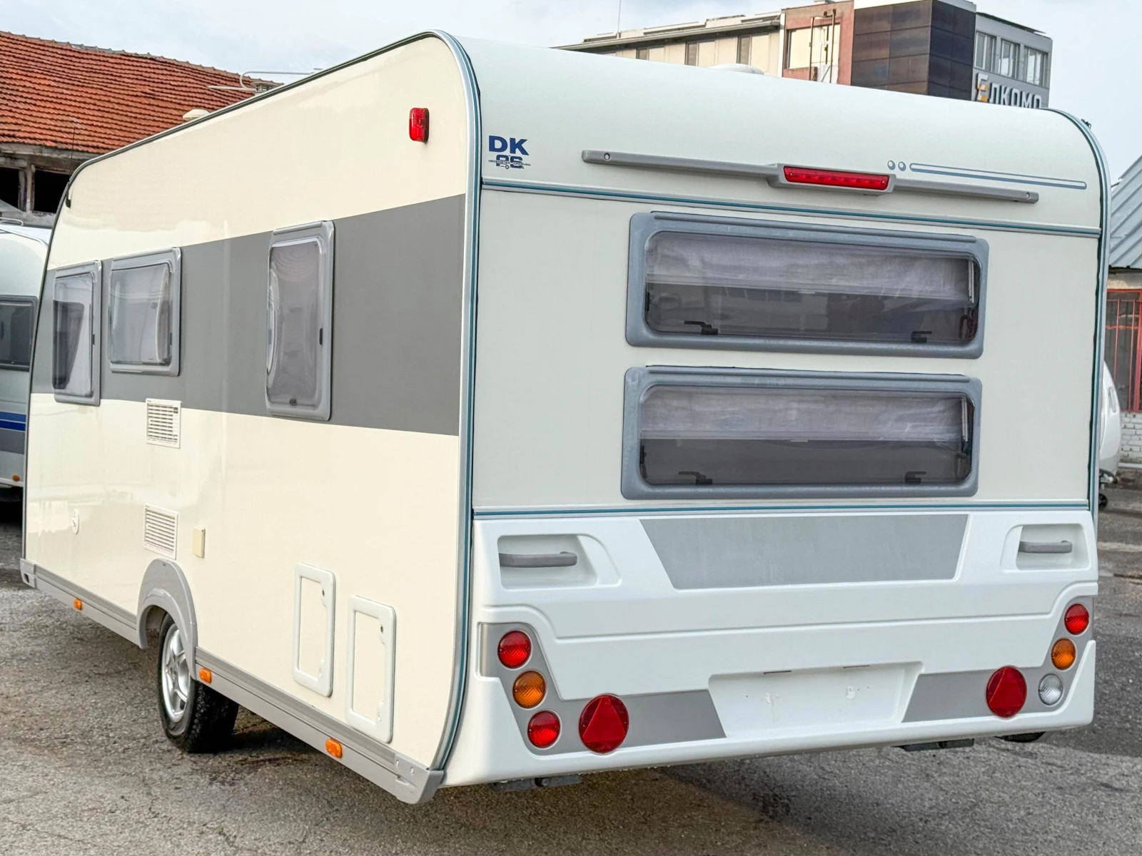 Каравана Adria Adiva, снимка 3 - Каравани и кемпери - 53919232