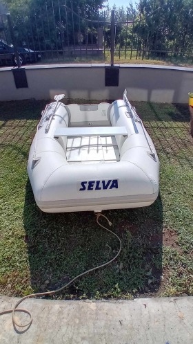 Надуваема лодка Selva, снимка 9 - Воден транспорт - 46413063