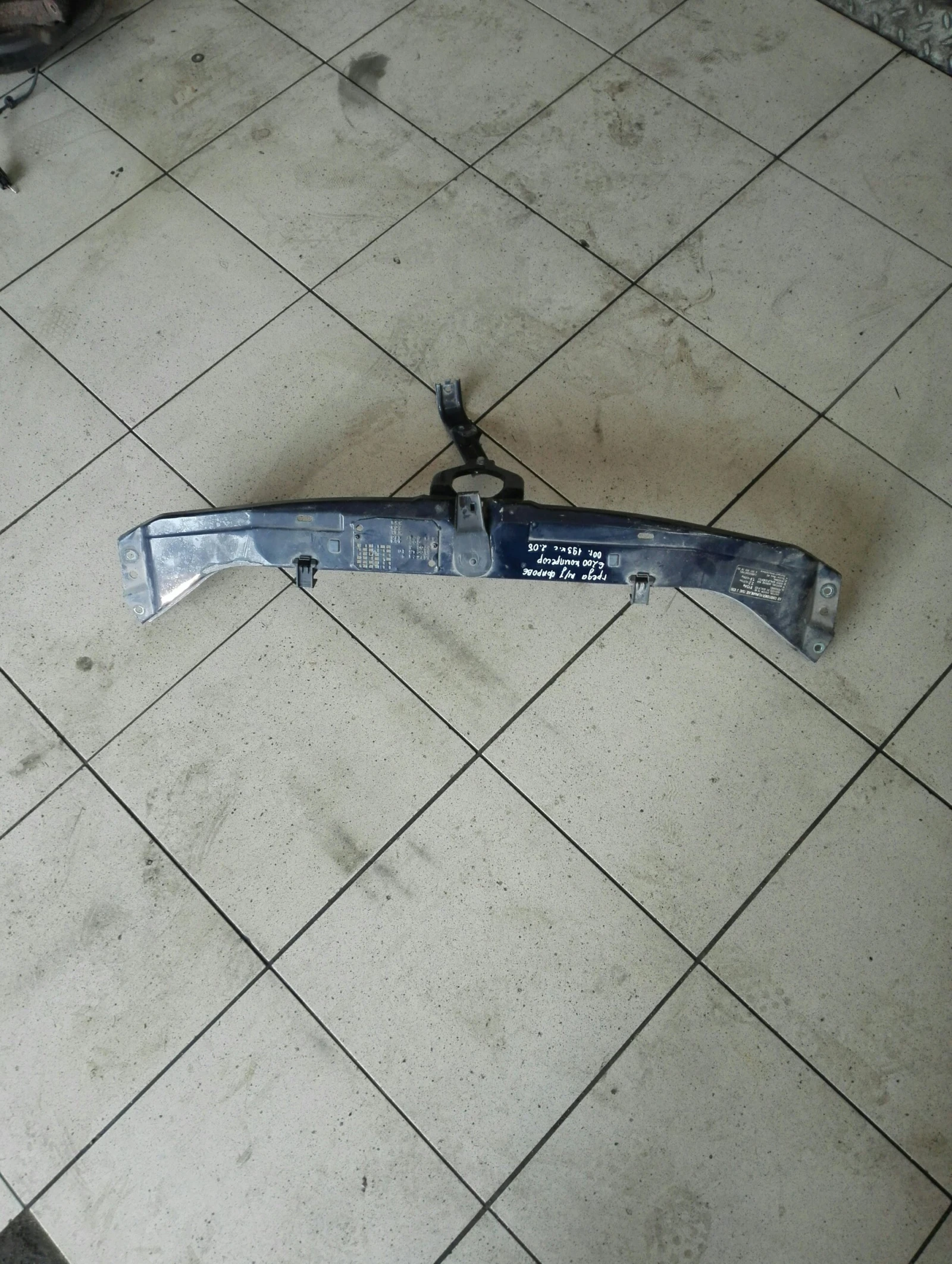 ����� ����� ������ �������� �200 2.0� ��������� | Mobile.bg � ����������� 1