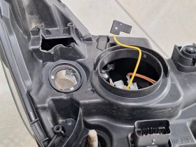 Renault Captur преден ляв 2017 - 2019(Facelift) 260603859R, снимка 2 - Части - 53269524