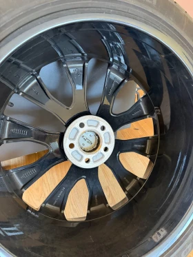 Гуми с джанти Pirelli 245/45R20, снимка 4