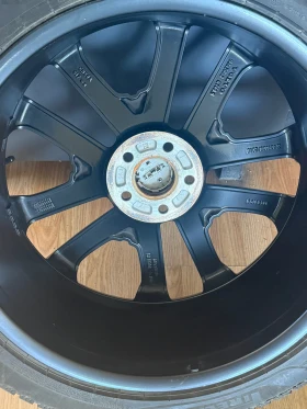 Гуми с джанти Pirelli 245/45R20, снимка 3