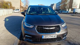 Chrysler Pacifica Touring L, снимка 2