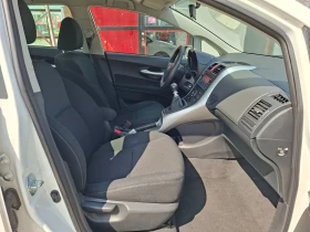 Toyota Auris 1.6i/НАВИ/6СК/2012/194000км, снимка 11