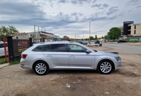 Skoda Superb Фулл Екстри / Лизинг / Бартер /Автомат - 29999 лв. - 69680358 | Car24.bg