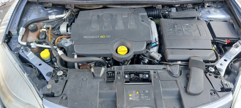 Renault Megane 1.9 dci, снимка 16 - Автомобили и джипове - 45519789