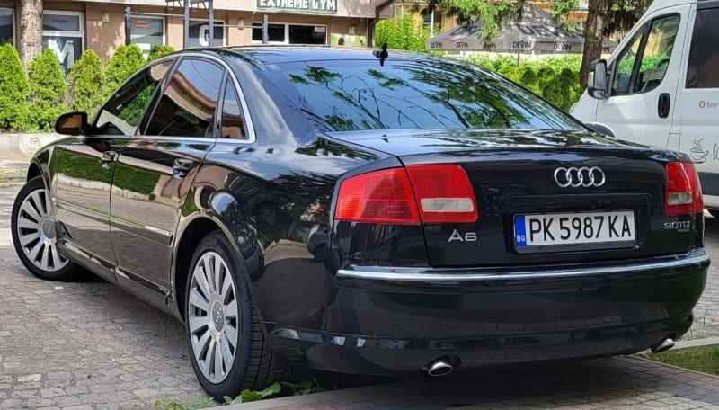 Audi A8 3.0 тди, снимка 10 - Автомобили и джипове - 47670291