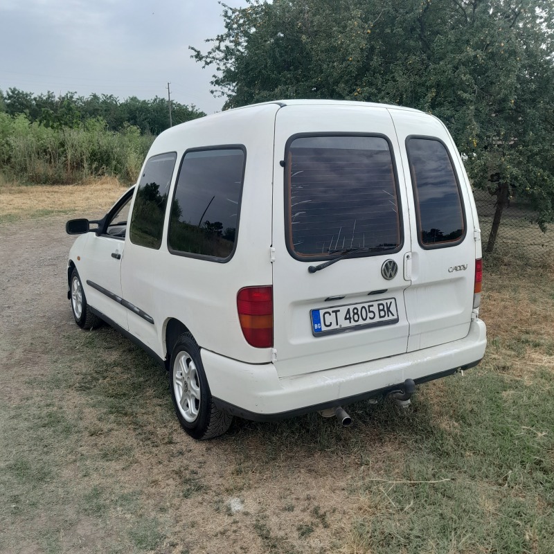 VW Caddy 1.4, снимка 11 - Автомобили и джипове - 46245924