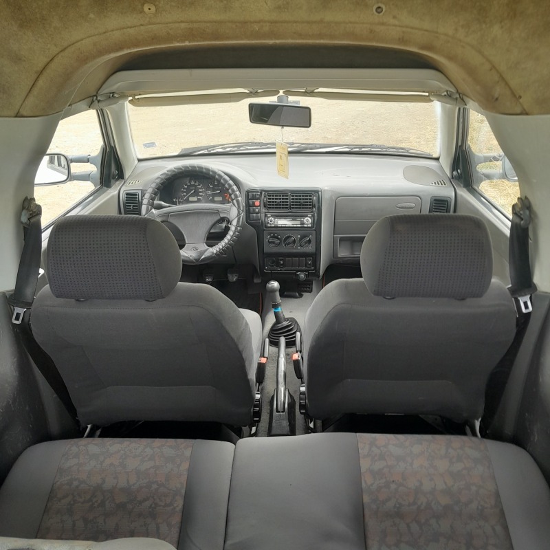 VW Caddy 1.4, снимка 7 - Автомобили и джипове - 46245924