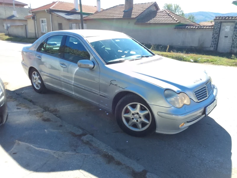 Mercedes-Benz C 200 КАПАРИРАН, снимка 6 - Автомобили и джипове - 47593351