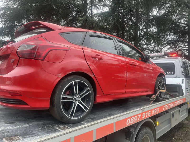 Ford Focus 2.0 ST, снимка 1 - Автомобили и джипове - 48232047