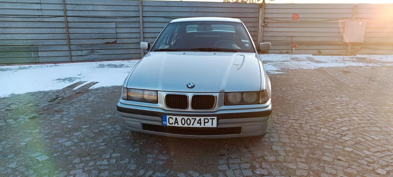 BMW 316 LPG, снимка 3 - Автомобили и джипове - 48581135