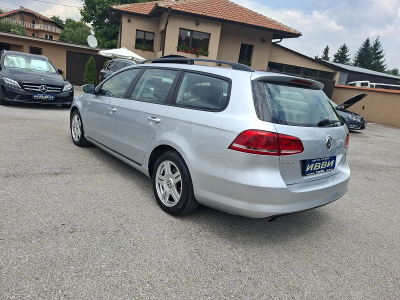 VW Passat 1.6 TDI, снимка 17 - Автомобили и джипове - 51052290