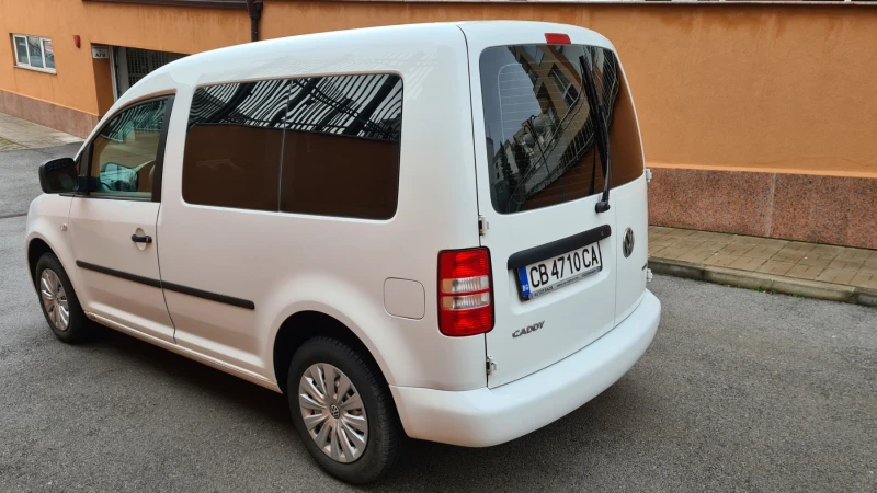 VW Caddy, снимка 8 - Автомобили и джипове - 52205172