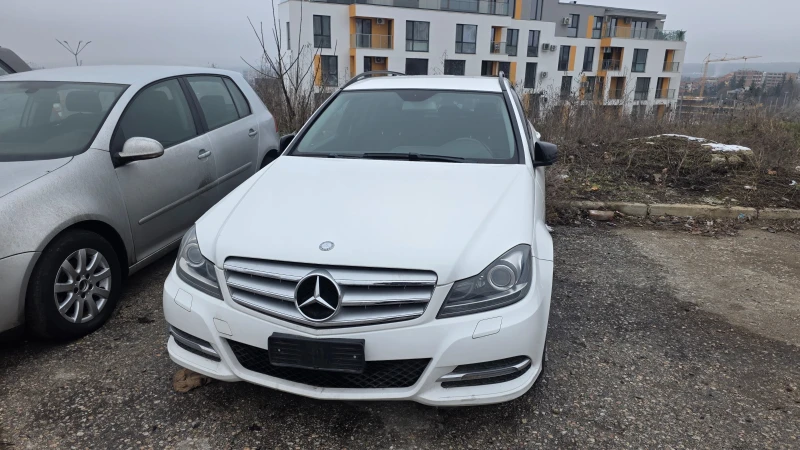 Mercedes-Benz C 220 2.2cdi, снимка 5 - Автомобили и джипове - 52447970