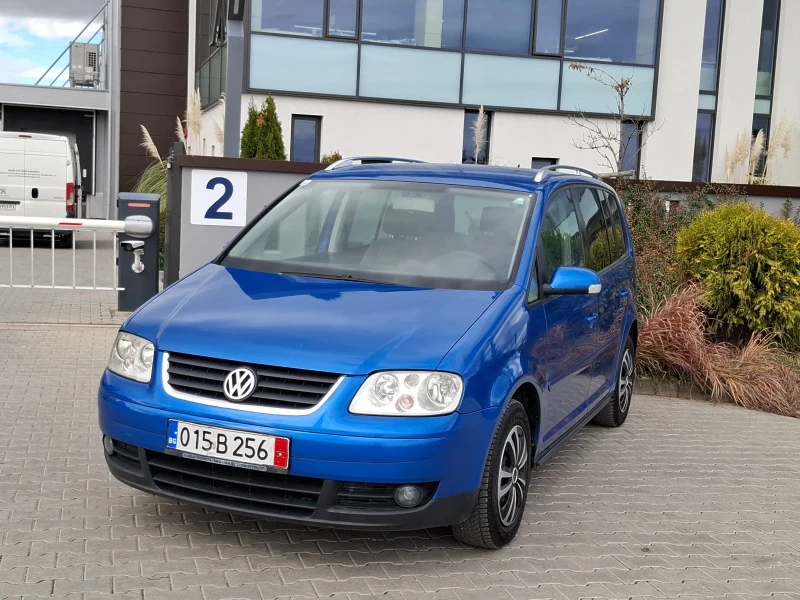 VW Touran 1.9TDI* (101кс)* 6-СКОРОСТИ* HOB ВНОС* , снимка 2 - Автомобили и джипове - 52493786