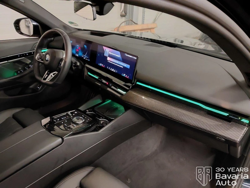 BMW 520 i Touring M Sport Paket Steptronic, снимка 7 - Автомобили и джипове - 52671828