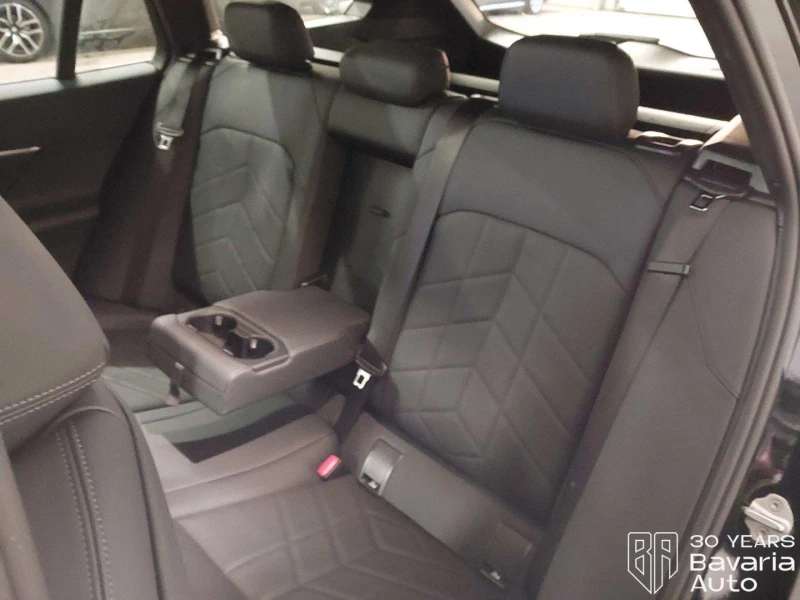 BMW 520 i Touring M Sport Paket Steptronic, снимка 8 - Автомобили и джипове - 52671828