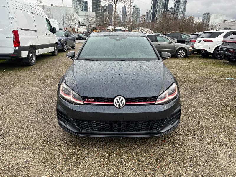VW Golf GTI * * CARFAX * * АВТО КРЕДИТ * * , снимка 2 - Автомобили и джипове - 52931130