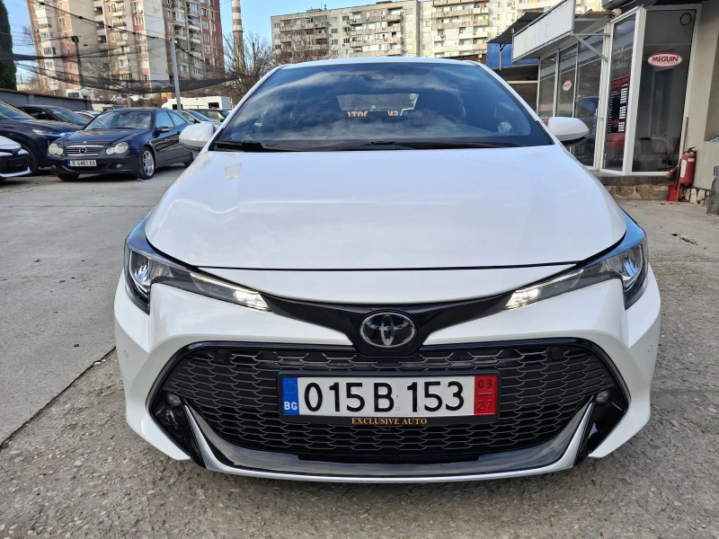 Toyota Corolla 1.8 Hybrid Гаранция, снимка 2 - Автомобили и джипове - 52943830