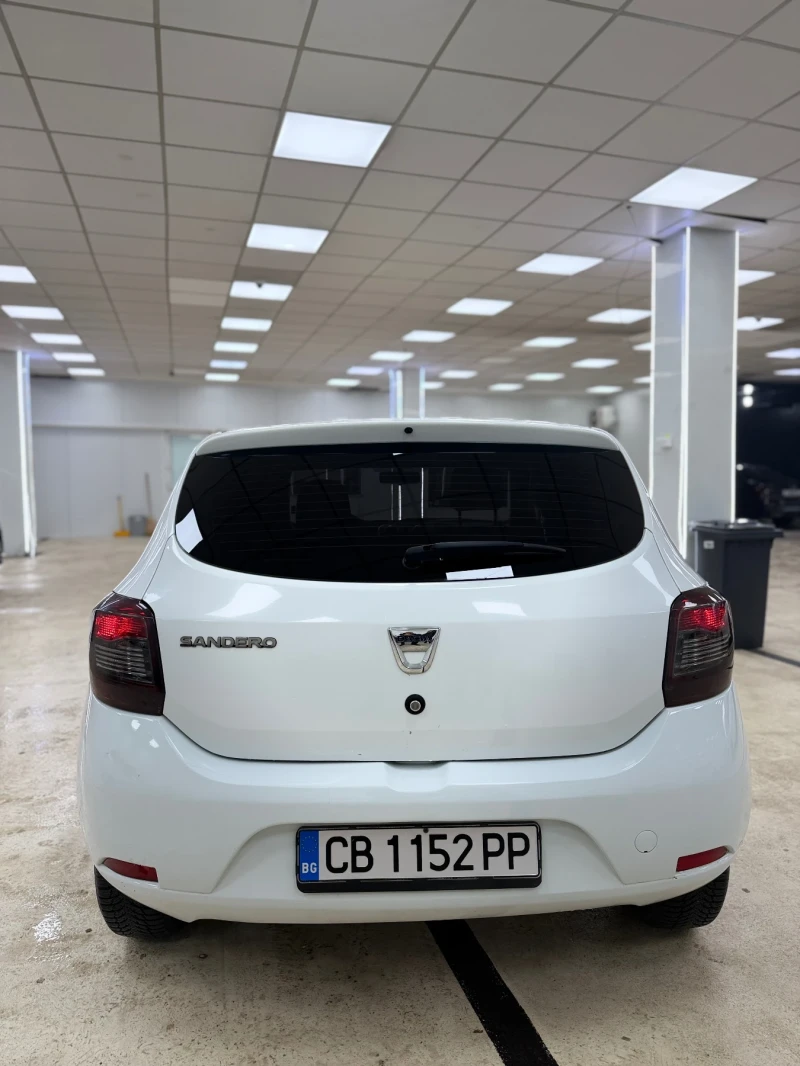 Dacia Sandero * 1.2 ГАЗ* * КЛИМАТИК* AвтоКредит * (НАЛИЧНА В БГ), снимка 7 - Автомобили и джипове - 53354799