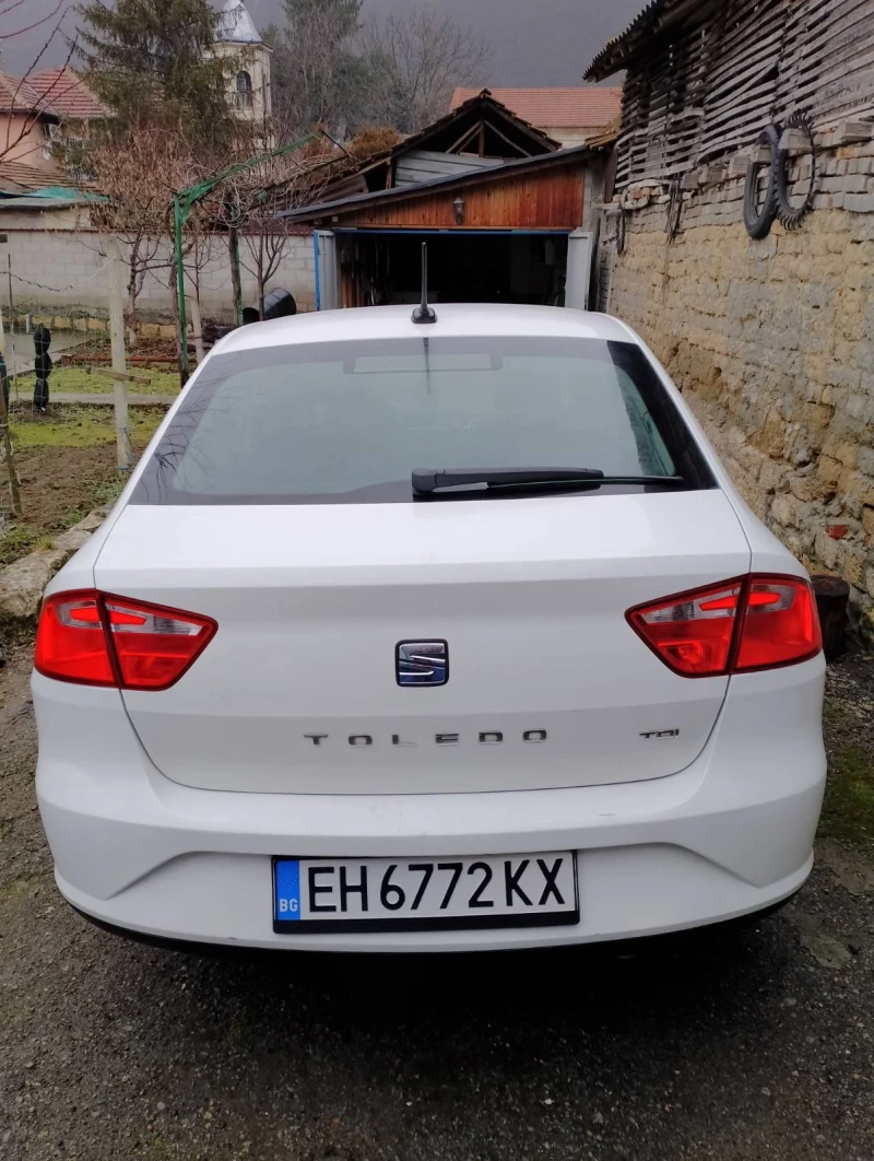Seat Toledo 1.6TDI, снимка 8 - Автомобили и джипове - 53415544