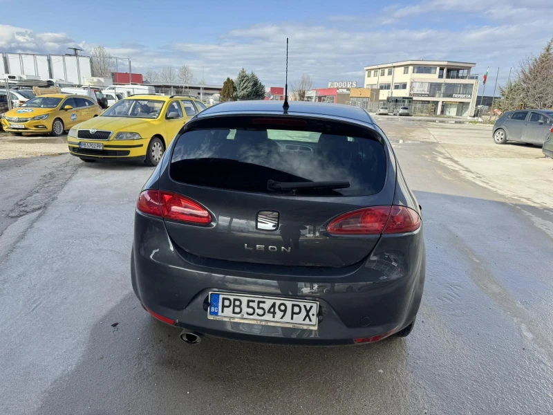 Seat Leon БЕНЗИН ГАЗ, снимка 5 - Автомобили и джипове - 53495699