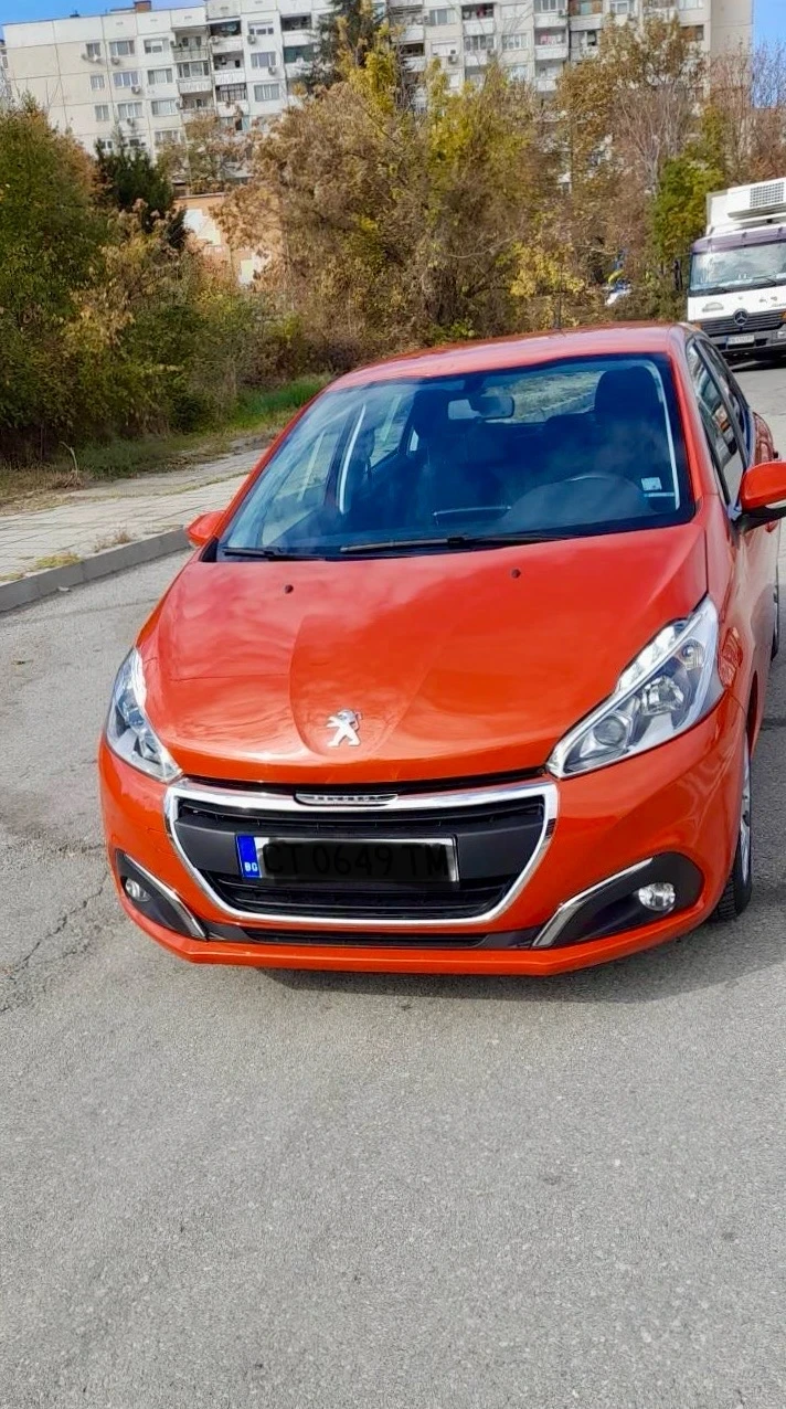 Peugeot 208, снимка 1 - Автомобили и джипове - 48178540