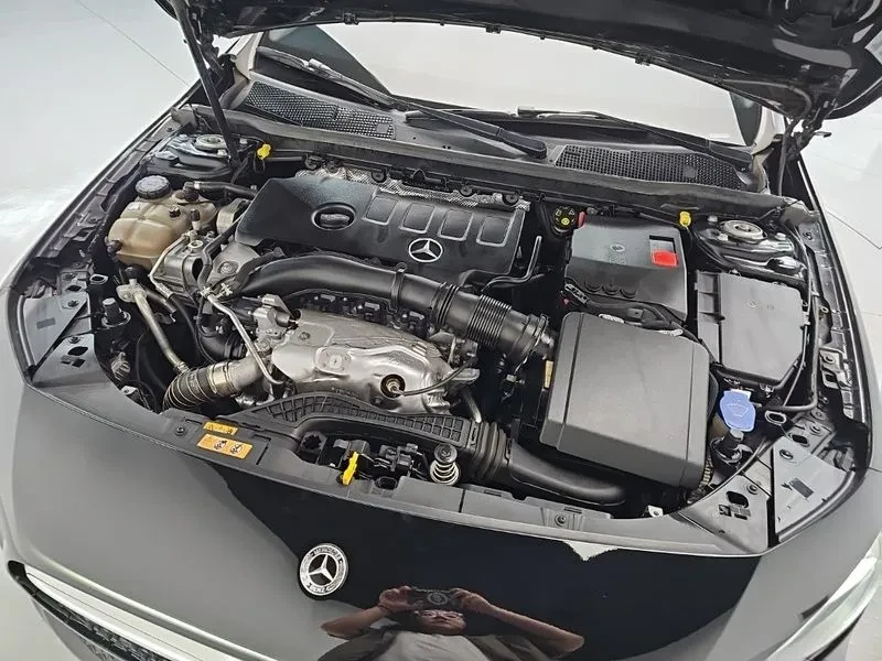 Mercedes-Benz A 220, снимка 5 - Автомобили и джипове - 56016709