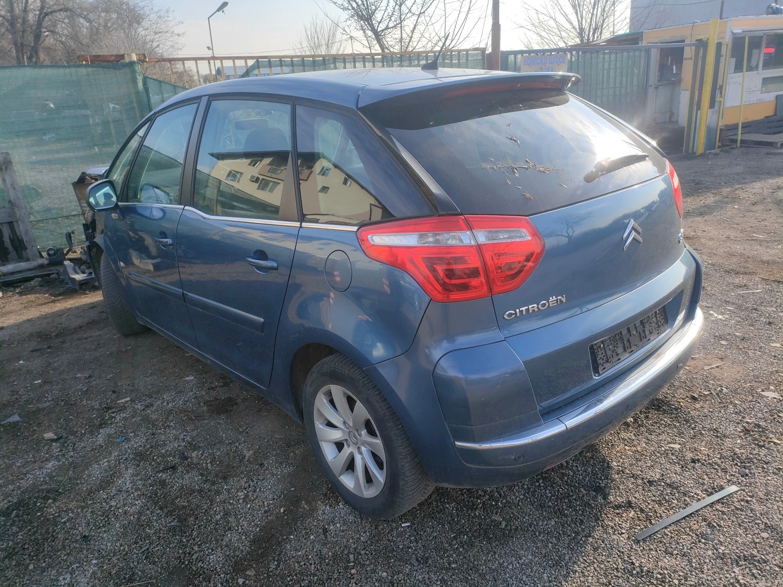 Citroen C4 Picasso 1.6хди - изображение 3