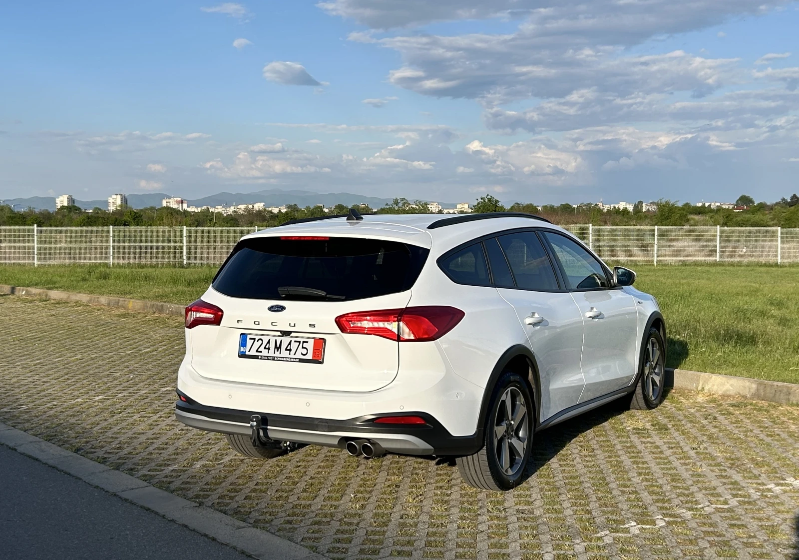 Ford Focus Active/2.0TDCi/AUTO/1 собств./пълна серв.история - изображение 5