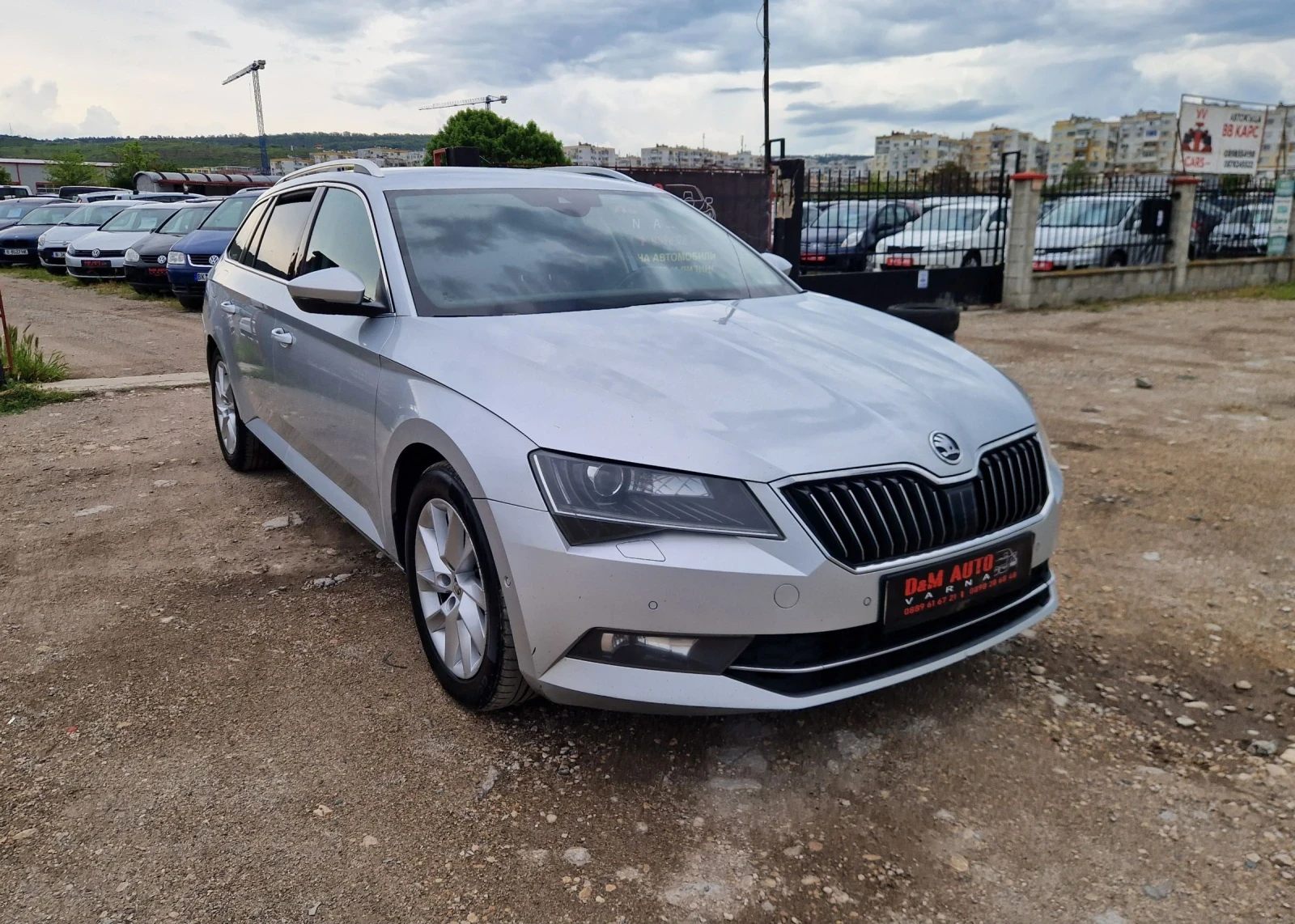 Skoda Superb Фулл Екстри / Лизинг / Бартер /Автомат  - изображение 2