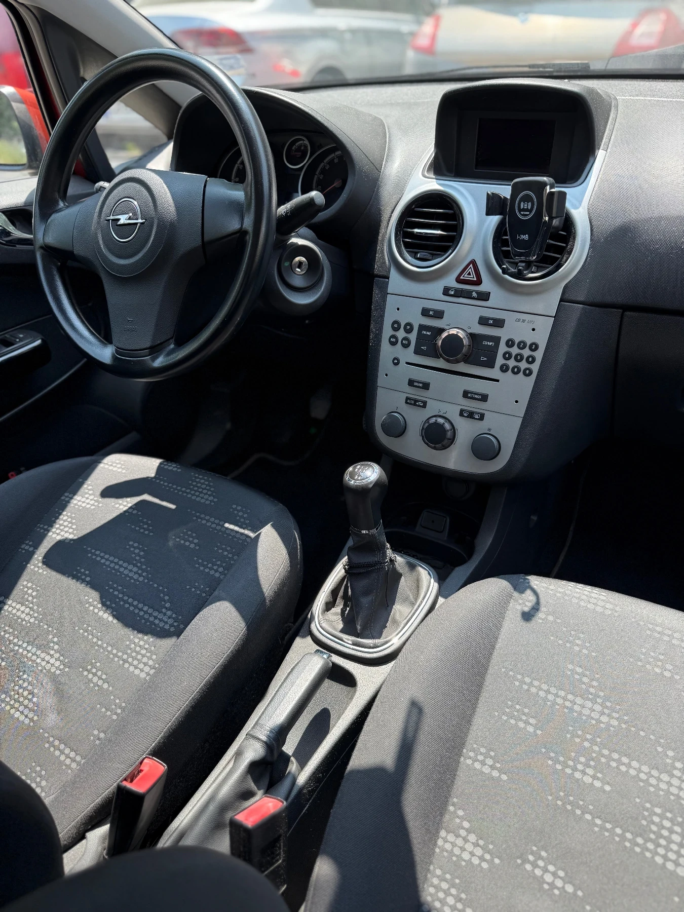 Opel Corsa  - изображение 8
