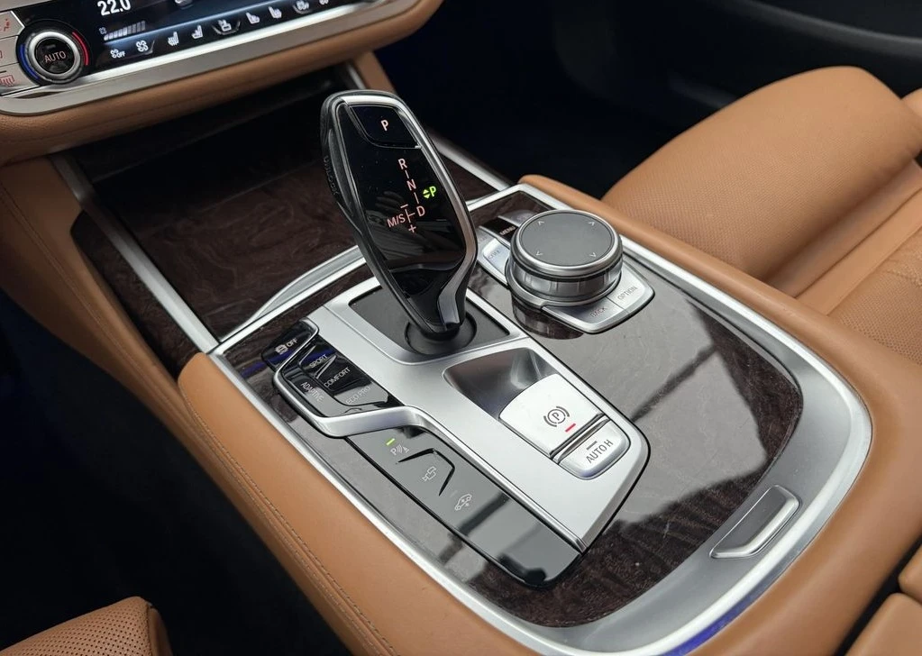 BMW 750 i xDrive - изображение 7