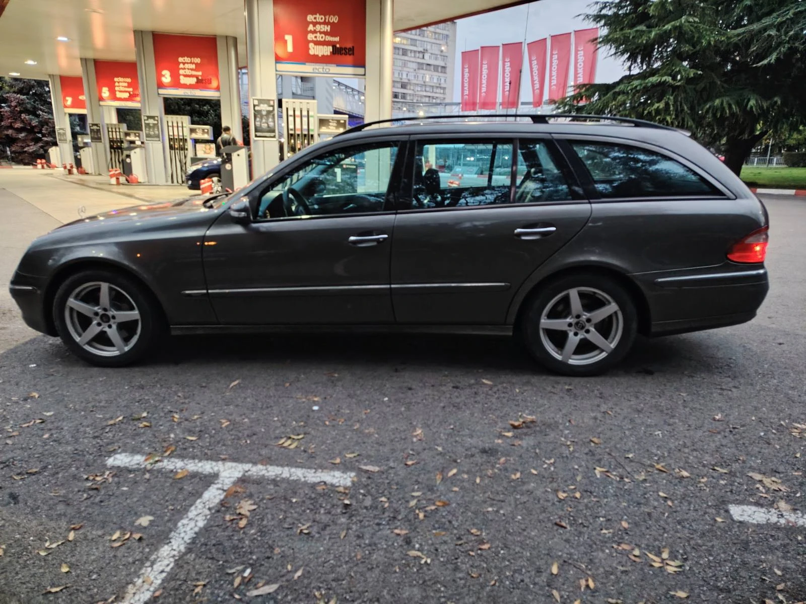 Mercedes-Benz E 280 | Mobile.bg   7
