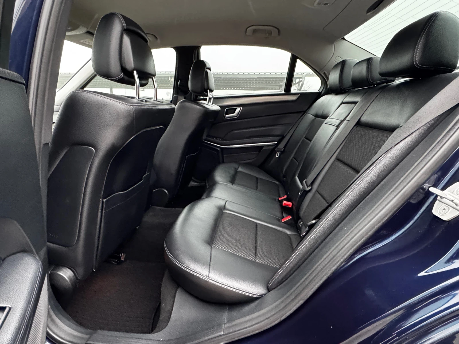 Mercedes-Benz E 250 4Matic ИТАЛИЯ - изображение 9