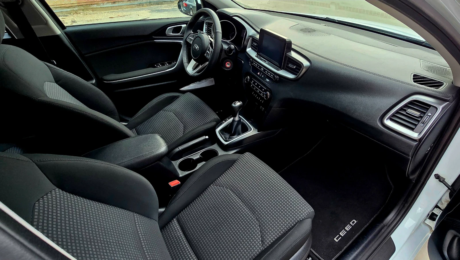 Kia Ceed 1.6 - изображение 7