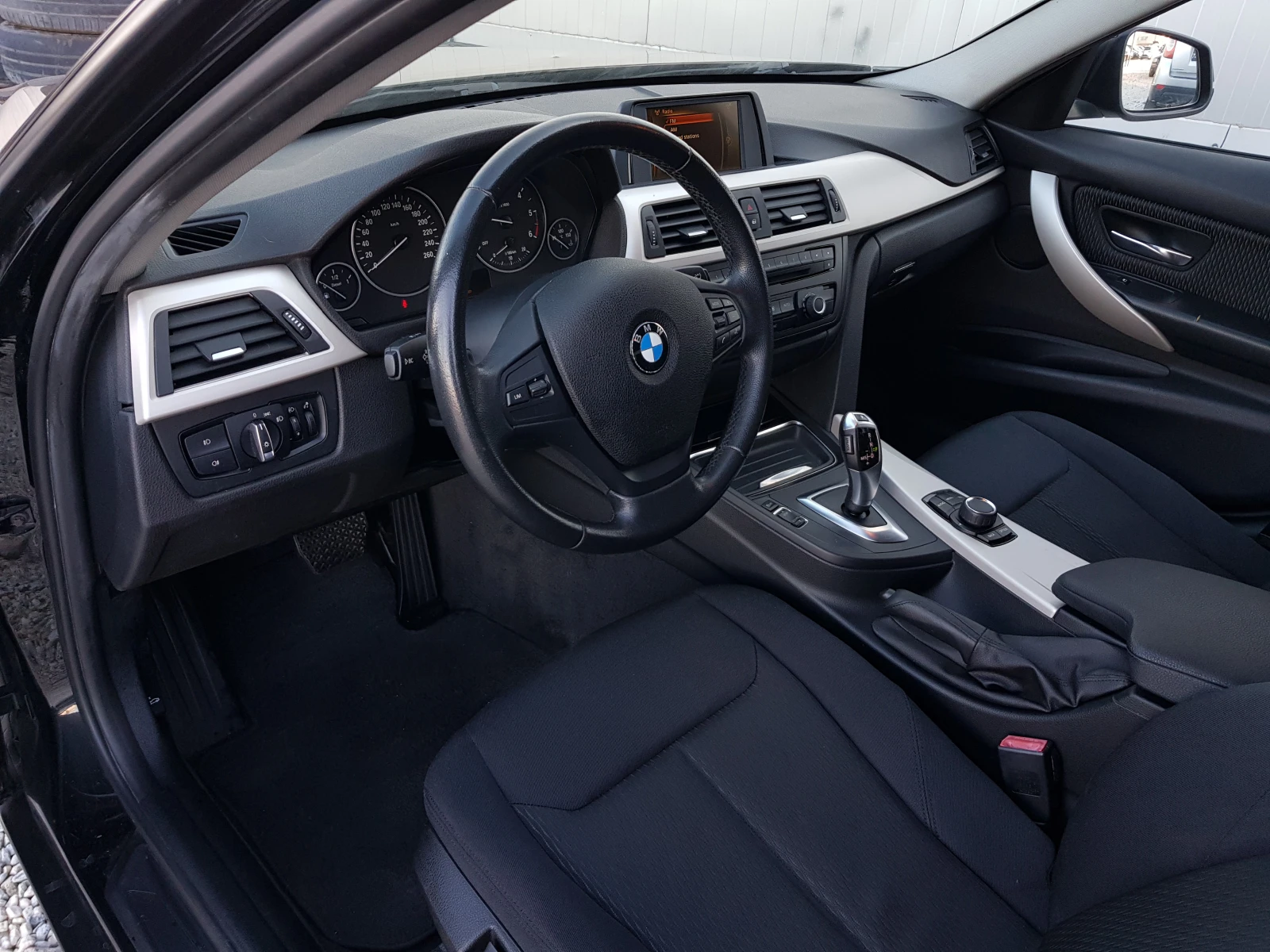 BMW 318 D - АВТОМАТИК EURO 5B ЛИЗИНГ - изображение 9