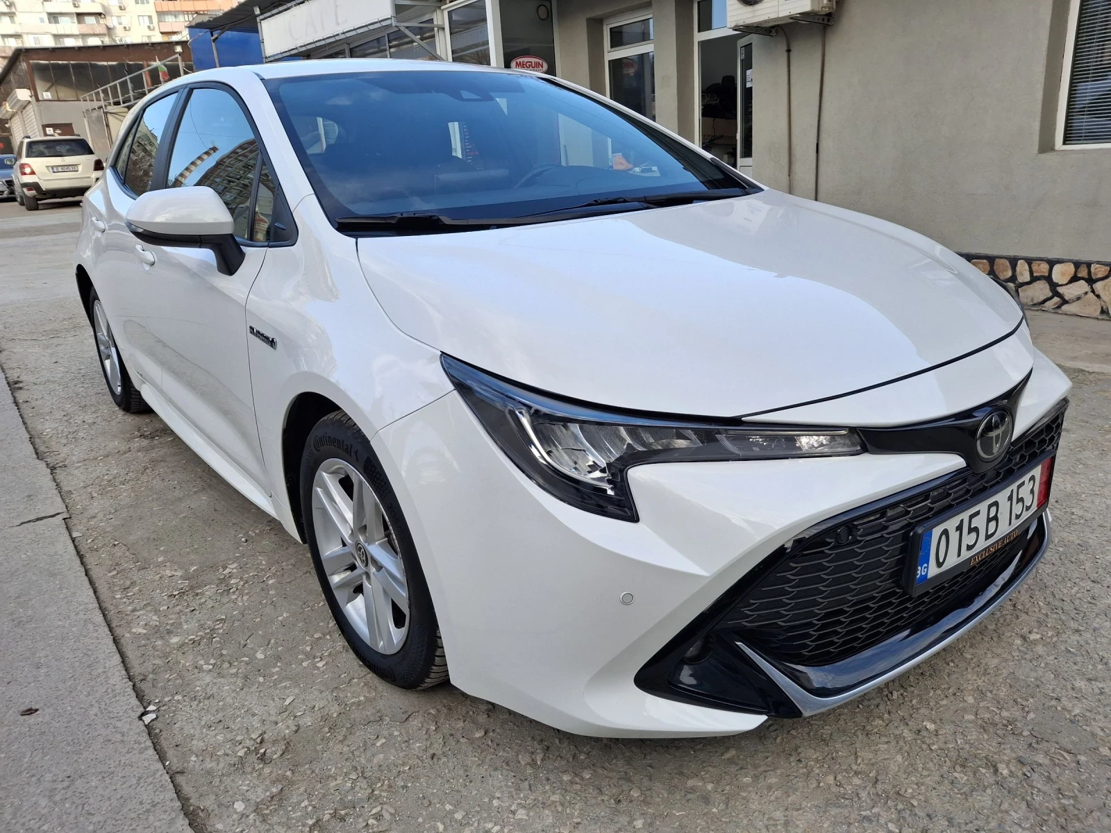 Toyota Corolla 1.8 Hybrid Гаранция - изображение 3