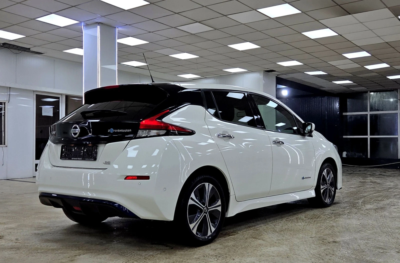 Nissan Leaf  �������� �������� ������ | Mobile.bg � ����������� 3