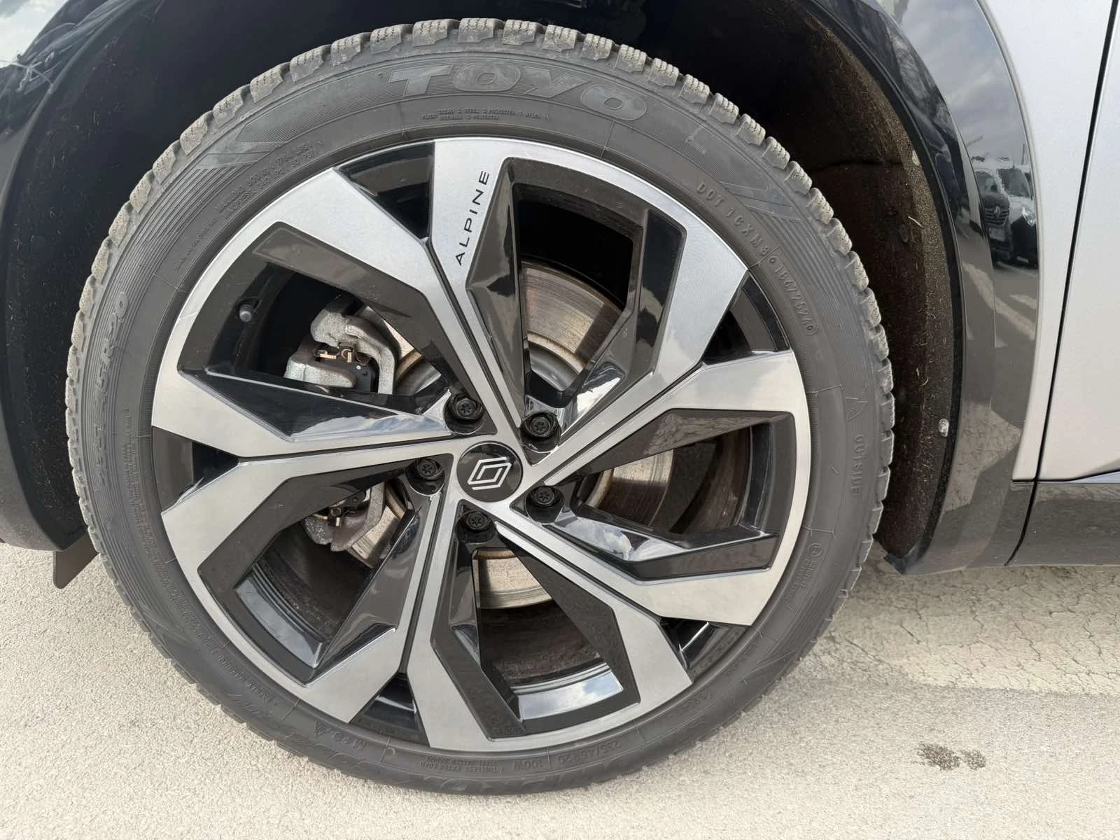 Renault Austral 1.2 Esprit Alpine Full Hybrid 4Control 200k.c., снимка 8 - Автомобили и джипове - 53876103