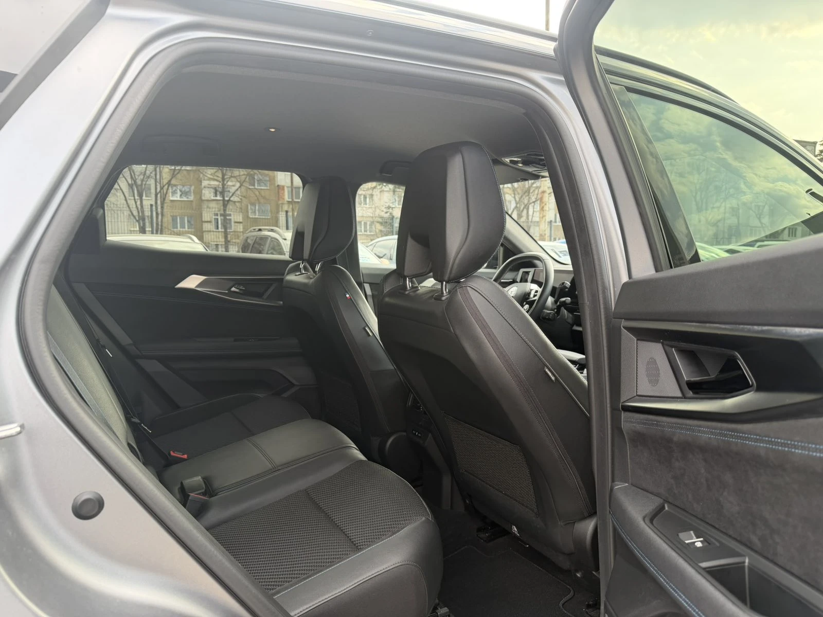 Renault Austral 1.2 Esprit Alpine Full Hybrid 4Control 200k.c., снимка 12 - Автомобили и джипове - 53876103