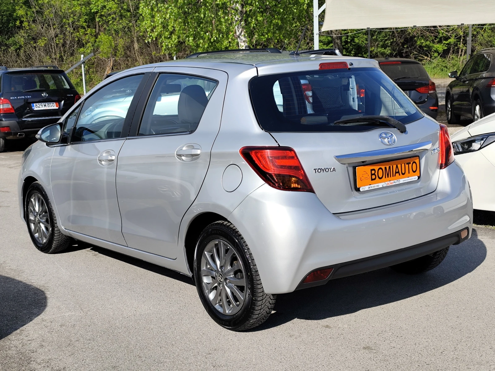 Toyota Yaris 1.4D-4D* EURO6B* CAMERA* , снимка 6 - Автомобили и джипове - 54350945