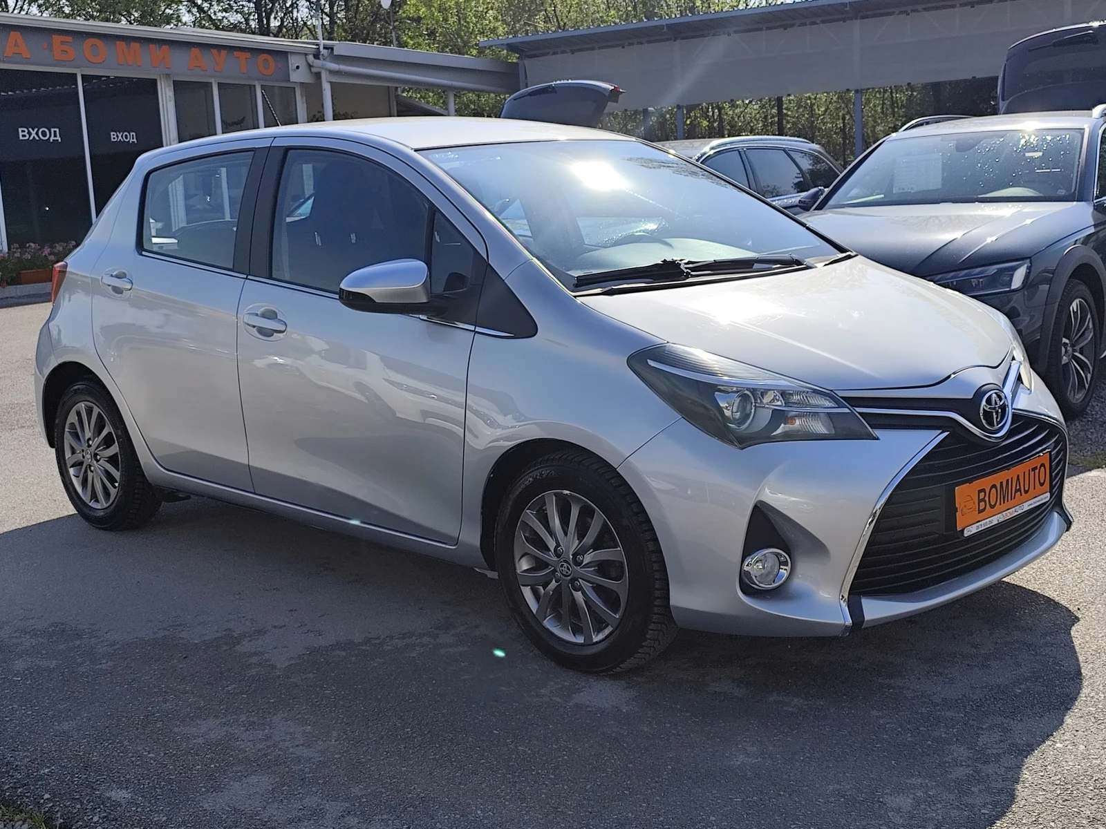 Toyota Yaris 1.4D-4D* EURO6B* CAMERA* , снимка 3 - Автомобили и джипове - 54350945