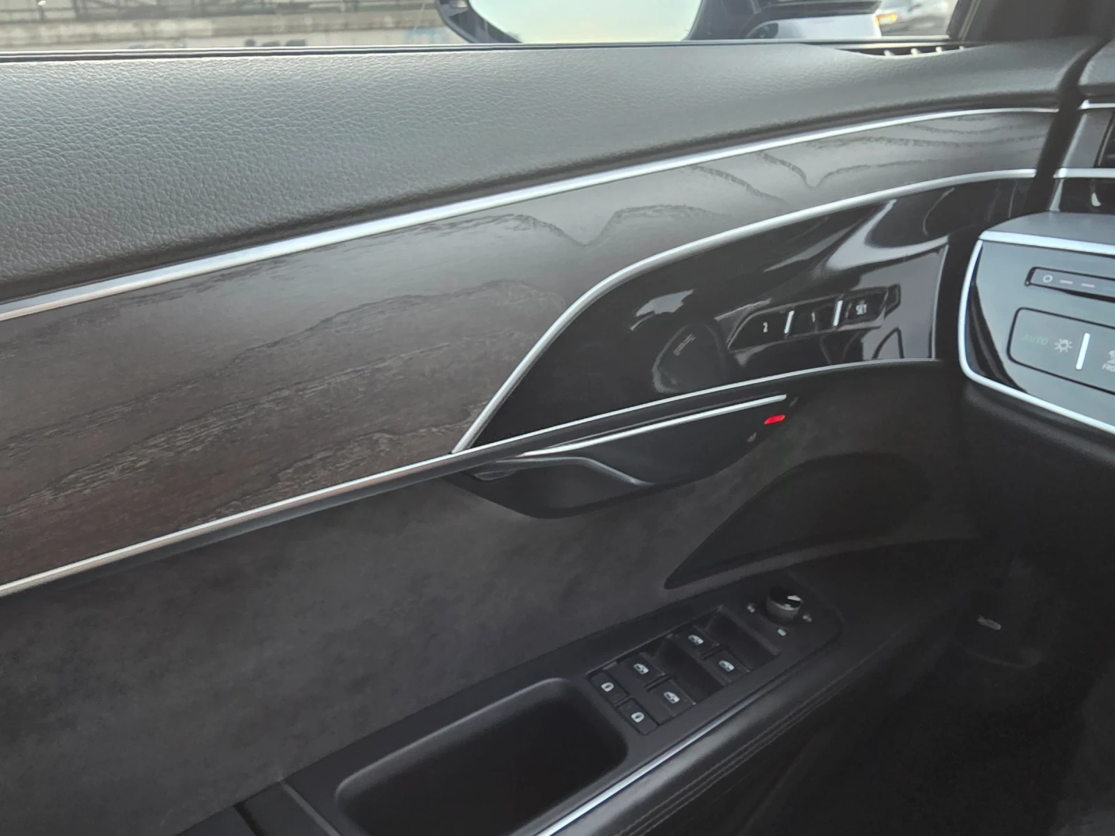 Audi A8 A8L, снимка 7 - Автомобили и джипове - 54378089