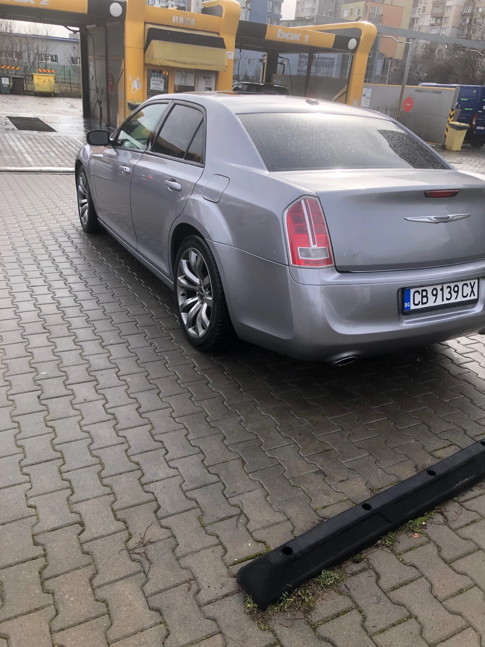 Chrysler 300c 300s, снимка 2 - Автомобили и джипове - 54562391
