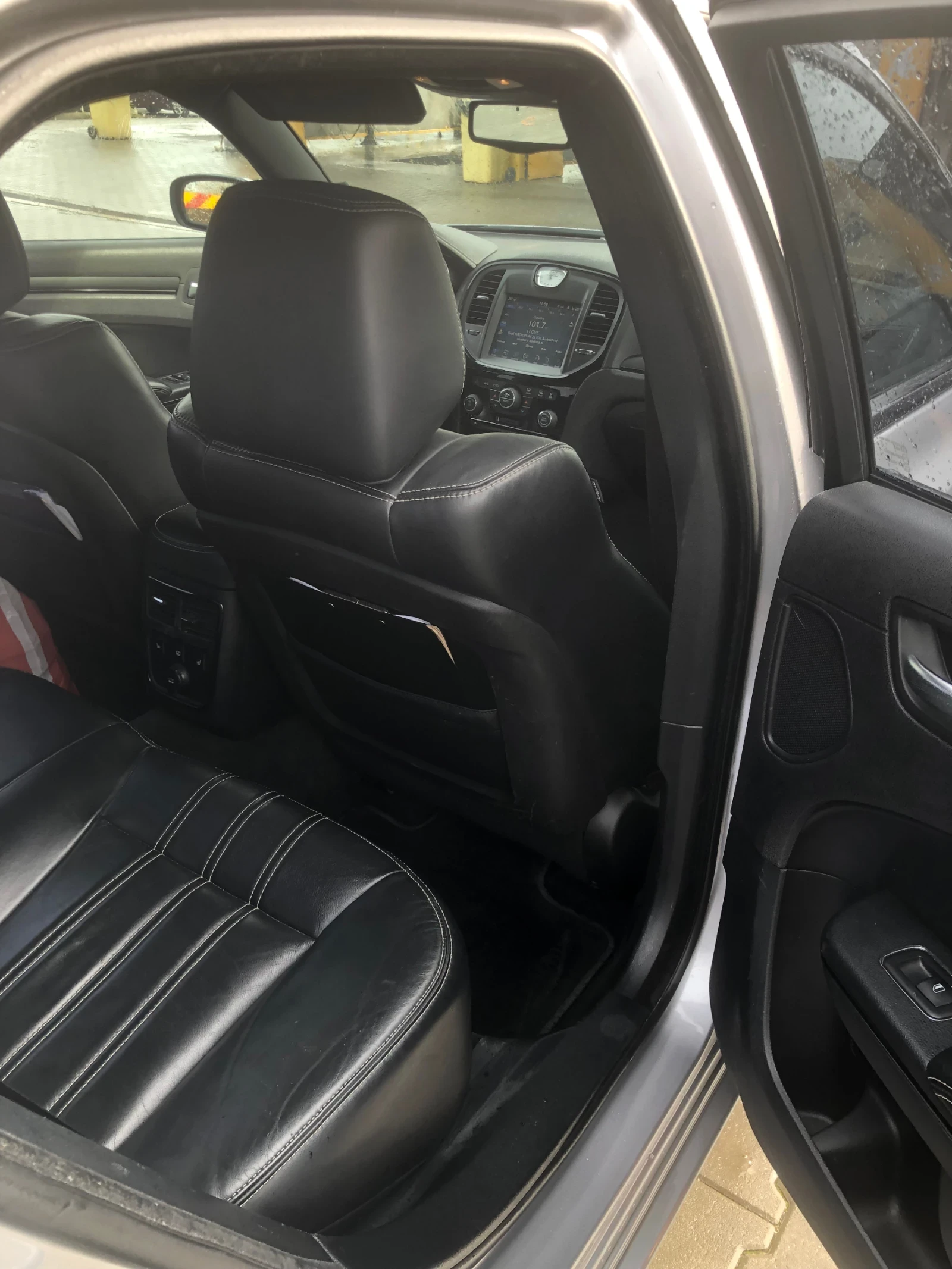 Chrysler 300c 300s, снимка 8 - Автомобили и джипове - 54562391